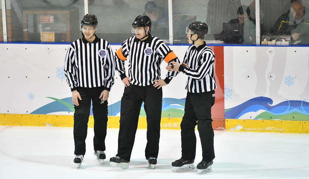 ice hockey referee jersey