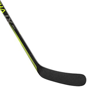 Warrior Alpha LX 20 Grip Composite Hockey Stick - Junior