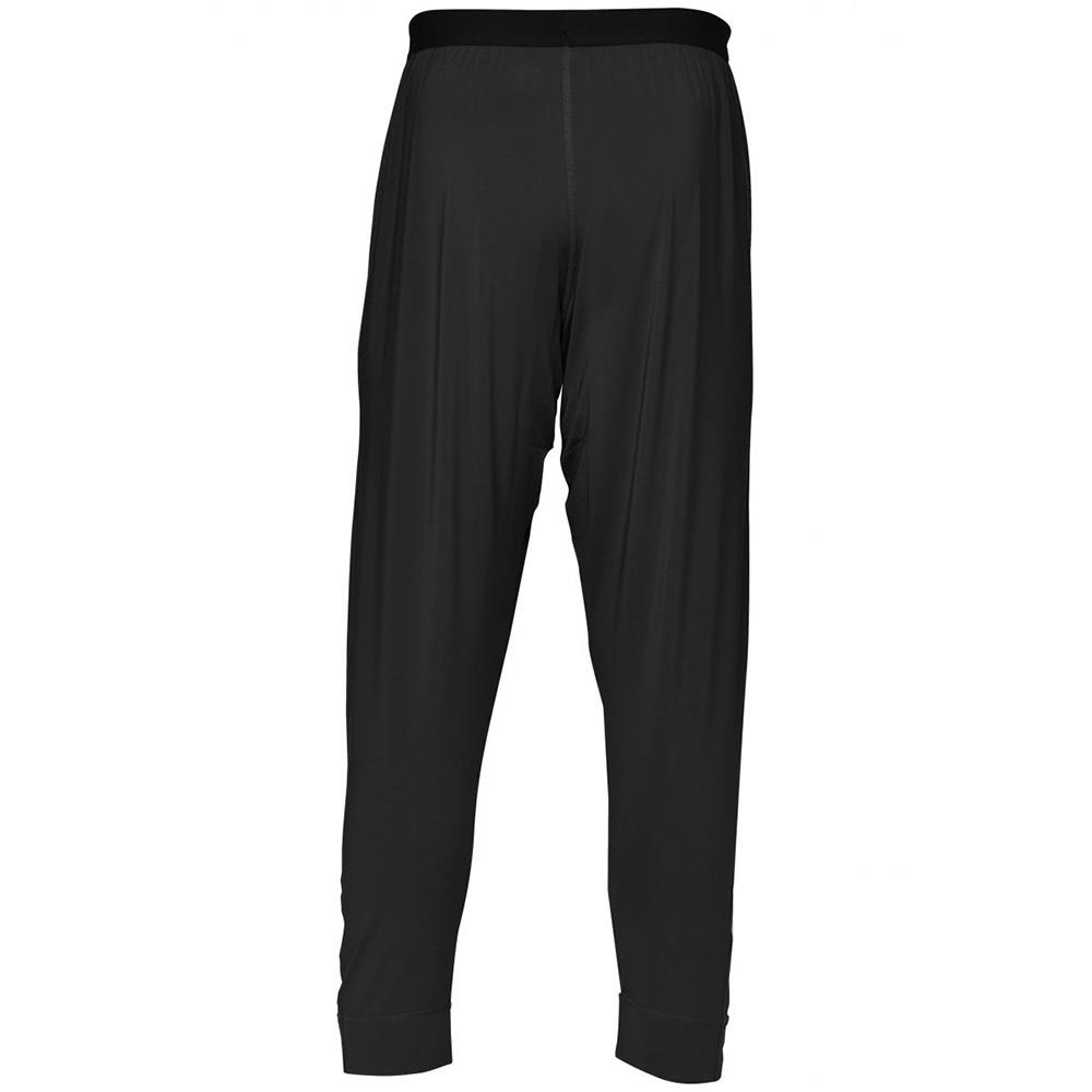 Loose fitting base layer outlet