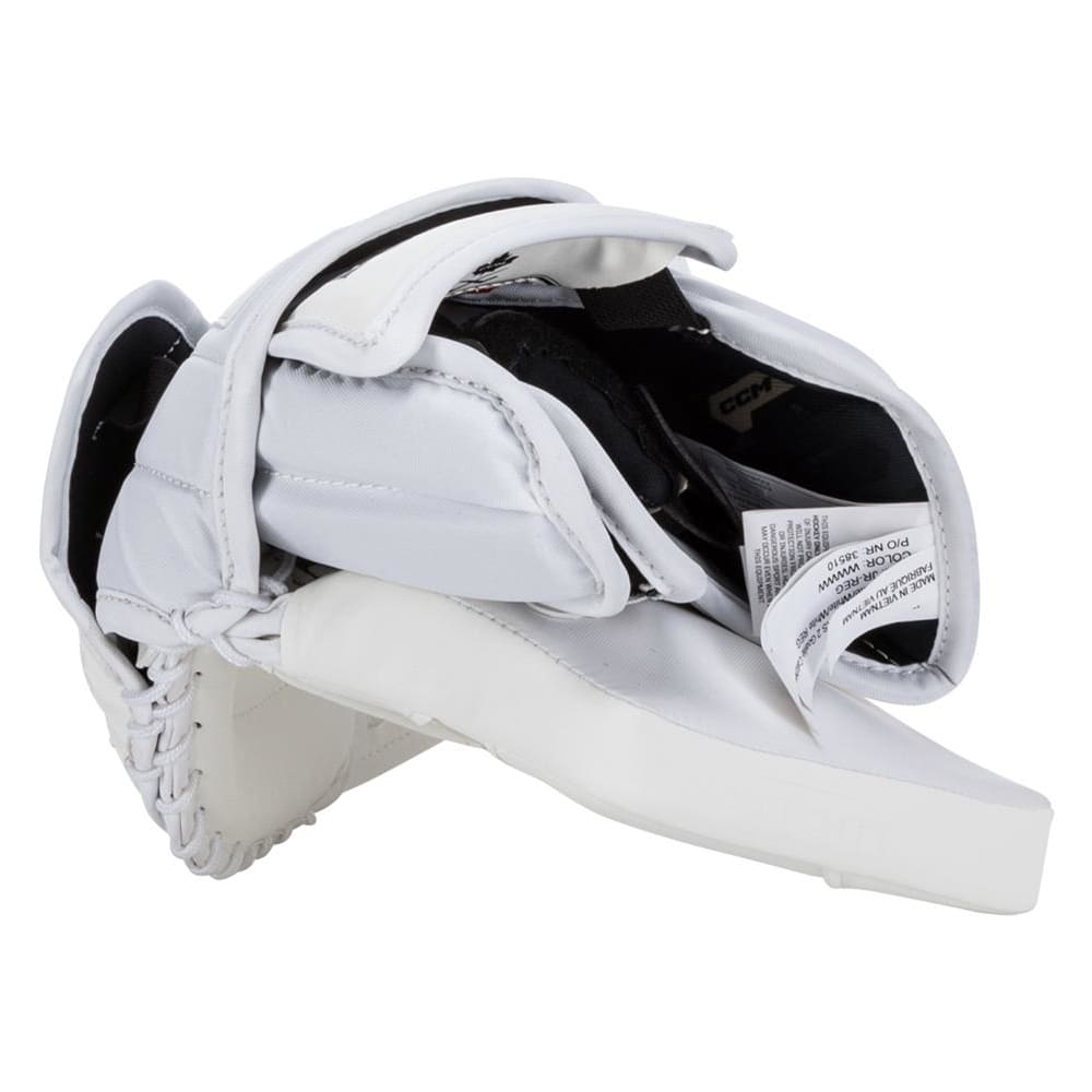 CCM Axis A2.5 Goalie Glove - Junior | Pure Goalie Equipment