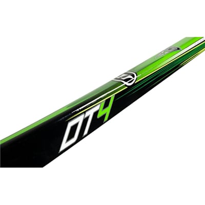 Dagger Taper Adds Extremely Low Kick Point (Warrior Covert DT4 Grip Composite Stick - Junior)