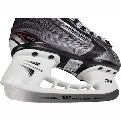  (Bauer Vapor X60 Ice Skates - Youth)