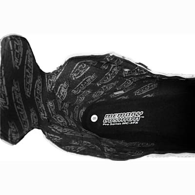 Aire-Control Liner Keeps Your Feet Comfortable (Tour White Fish Bonelite Pro Inline Skates - Senior)