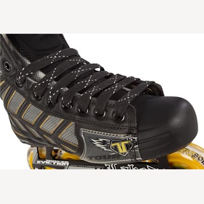 Lace Detail (Tour Fish Bonelite 725 Inline Skates - Senior)