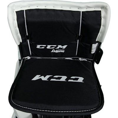  (CCM Extreme Flex 500 Double Break Goalie Leg Pads - Intermediate)