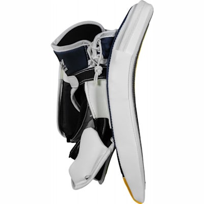  (CCM Extreme Flex Pro Goalie Blocker - Intermediate)