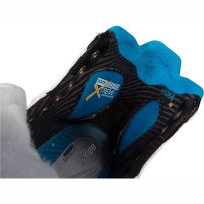  (Bauer Reactor 9000 Goalie Skates - Junior)