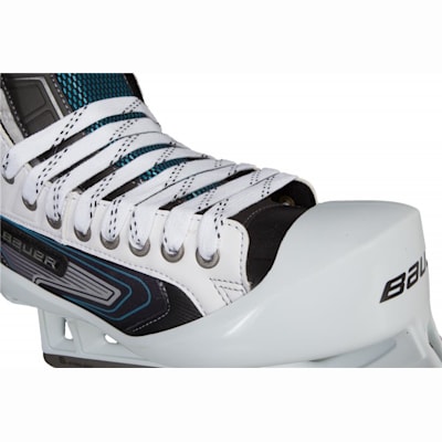 Front Three Quarters View (Bauer Reactor 7000 Goalie Skates - Senior)