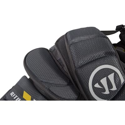  (Warrior Ritual G2 Goalie Chest & Arms - Junior)