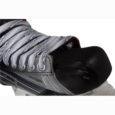 Toe View (Bauer Vapor X900 Ice Hockey Skates - Senior)