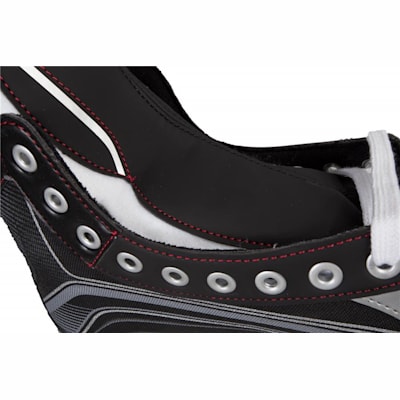 Tongue View (Bauer Vapor X200 Ice Hockey Skates - Senior)