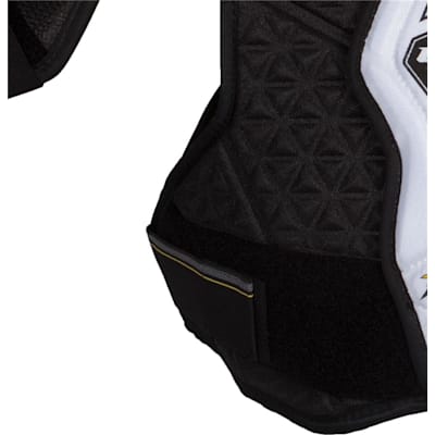 Velcro View (CCM Tacks 2052 Shoulder Pads - Senior)