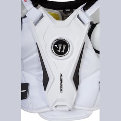 Sternum Protection (Warrior Dynasty HD Pro Hockey Shoulder Pads - Senior)