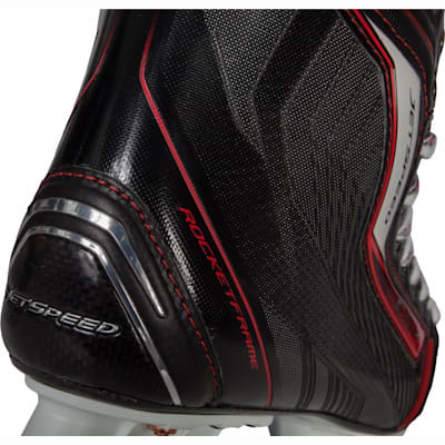  (CCM Jetspeed Ice Hockey Skates - Junior)