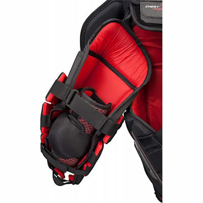  (CCM Extreme Flex Shield Goalie Chest And Arm Protector - Senior)