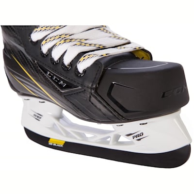  (CCM Ultra Tacks Ice Hockey Skates - Youth)