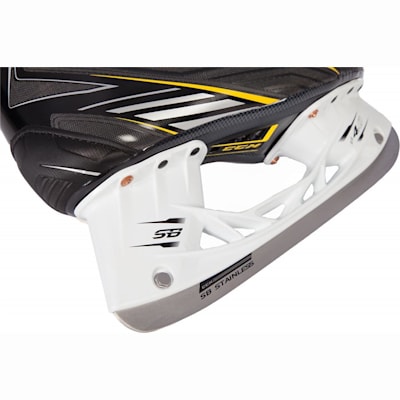  (CCM Tacks 6092 Ice Hockey Skates - Senior)