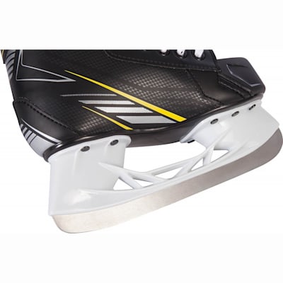  (CCM Tacks 2092 Ice Hockey Skates - Youth)