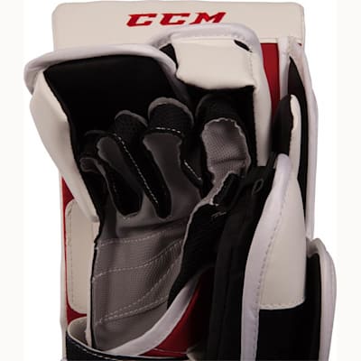  (CCM Premier R1.9 Goalie Blocker - Intermediate)