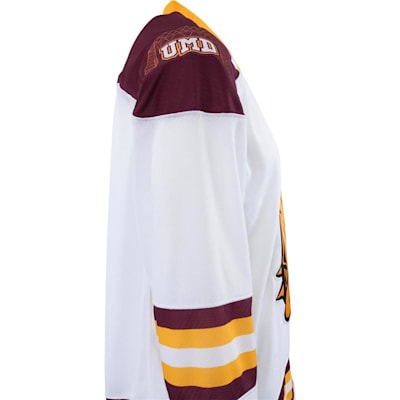 2022 Minnesota Duluth Bulldogs Men's White Hockey Jersey with NCHC Chest  Patch (Medium, 4X, 5X)