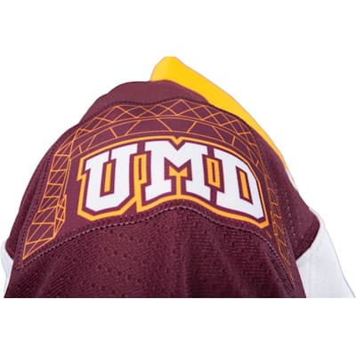 Shoulder Logo (Under Armour Minnesota-Duluth Bulldogs Jersey - Away/White - Mens)