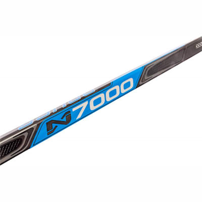  (Bauer Nexus N7000 Grip Composite Hockey Stick - 2017 Model - Junior)
