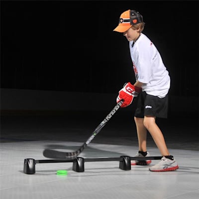  (HockeyShot Extreme Dangler)