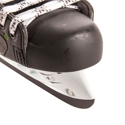 CCM Ribcor BKS Ice Hockey Skates (CCM Ribcor BKS Ice Hockey Skates - Junior)