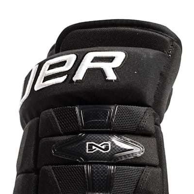 Nexus Pro Hockey Gloves 16 (Bauer Nexus Pro Hockey Gloves 16 - Senior)