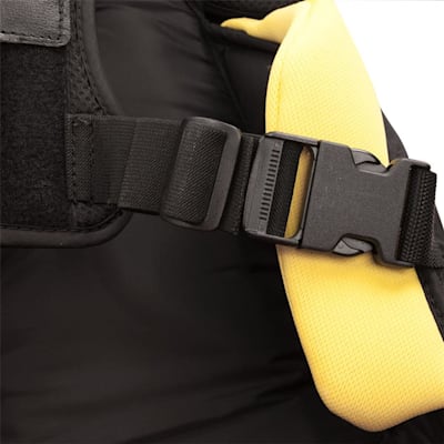 Buckle Closeup (Warrior Ritual GT Goalie Chest And Arm Protector - Junior)