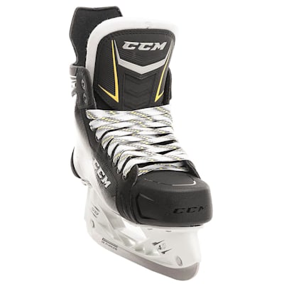  (CCM Tacks 9060 Ice Hockey Skates - Junior)