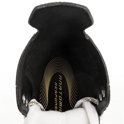  (CCM Tacks 9060 Ice Hockey Skates - Junior)