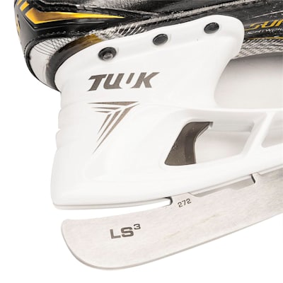  (Bauer Supreme 2S Ice Hockey Skates - Senior)