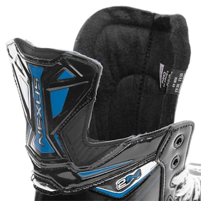  (Bauer Nexus 2N Ice Hockey Skates - Junior)