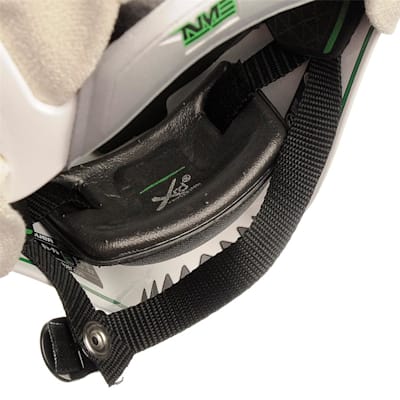  (Bauer NME VTX Certified Goalie Mask - Senior)
