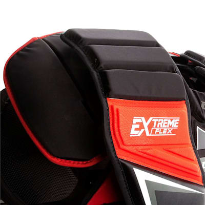  (CCM Extreme Flex Shield E2.9 Goalie Chest and Arm Protector - Intermediate)