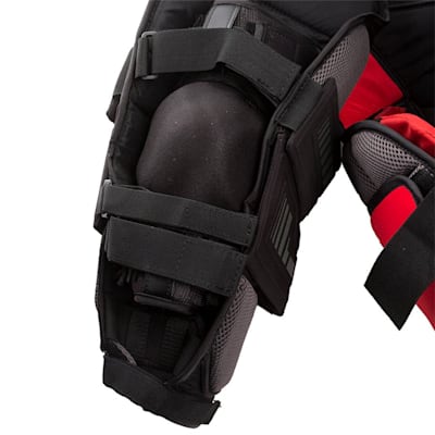  (CCM Extreme Flex Shield E2.9 Goalie Chest and Arm Protector - Intermediate)