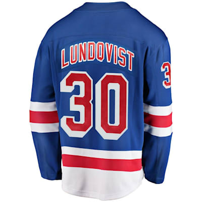 Henrik Lundqvist receives gifts from Rangers 