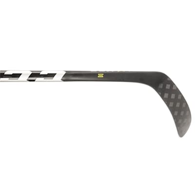  (CCM Ribcor Pro 3 PMT Grip Composite Hockey Stick - Intermediate)