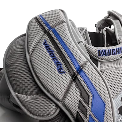  (Vaughn Velocity VE8 XFP Goalie Chest and Arm Protector - Intermediate)