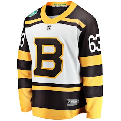 Look: Bruins reveal their 2023 Winter Classic jerseys