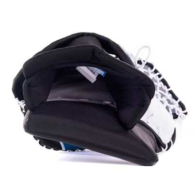  (Bauer Street Hockey Goalie Glove - Senior)