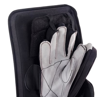  (Bauer Street Hockey Goalie Blocker - Senior)