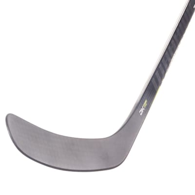  (Warrior Alpha DX Grip Composite Hockey Stick - Junior)