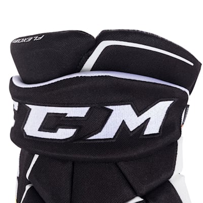  (CCM Super Tacks AS1 Hockey Gloves - Junior)