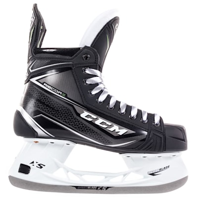  (CCM Ribcor 76K Ice Hockey Skate - Junior)
