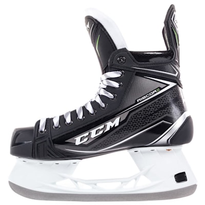  (CCM Ribcor 76K Ice Hockey Skate - Junior)
