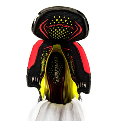 (Bauer Vapor 2X Ice Hockey Skates - Junior)