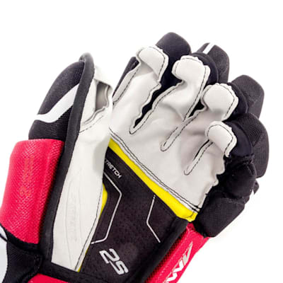  (Bauer Supreme 2S Hockey Gloves - Senior)