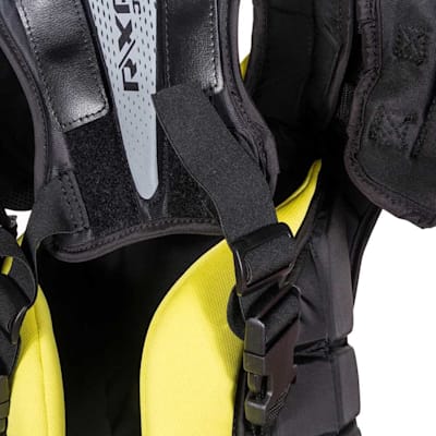  (Warrior Ritual XP Chest And Arm Protector - Junior)